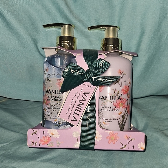 Tahari Other - Tahari Vanilla Scented Body Wash and Lotion Set - Pink and Gold